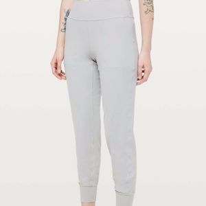 Lululemon Align Jogger *28"